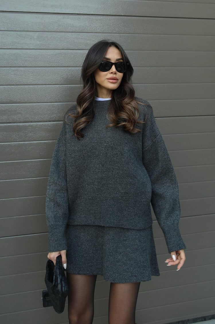 DANIÈLE | Ensemble de Tricot Douillet pour Créations Chaleureuses et Élégantes