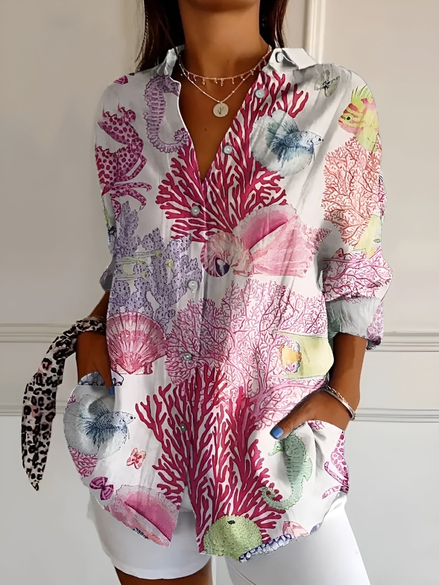 AVRIL | Blouse élégante avec des imprimés ludiques