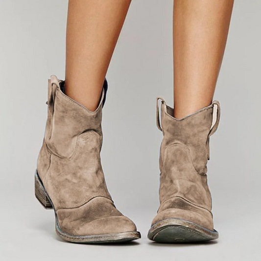 CHLOÉ | Bottines en daim élégantes pour toutes les occasions